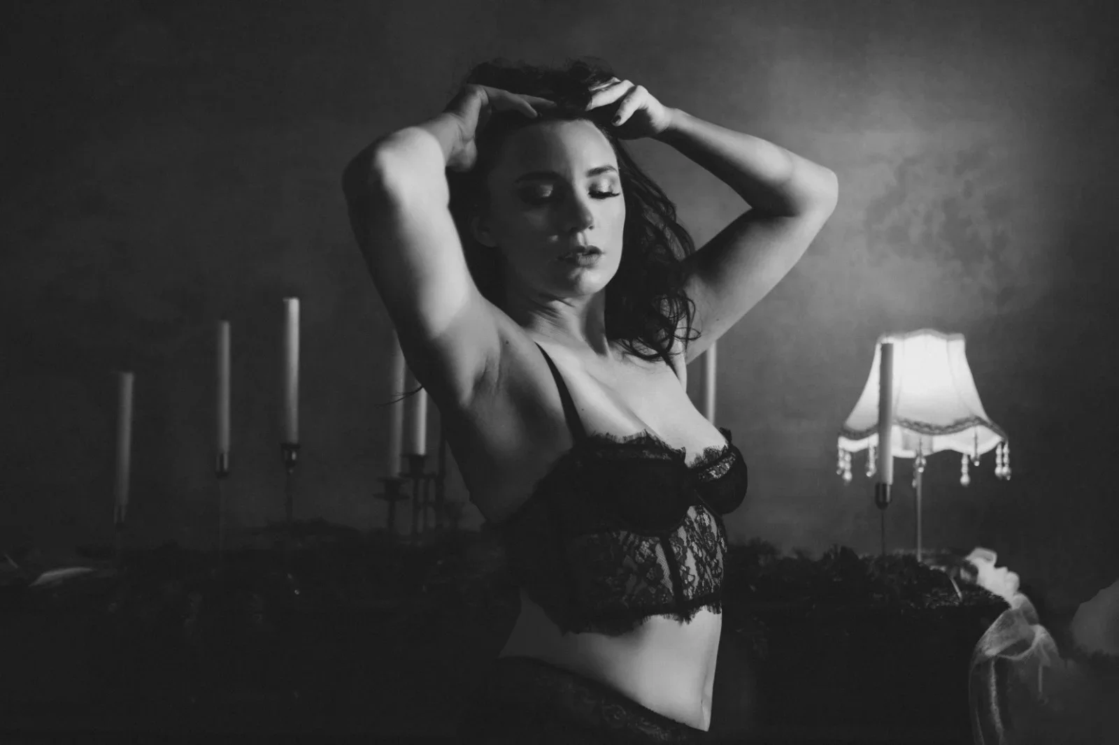 B&W