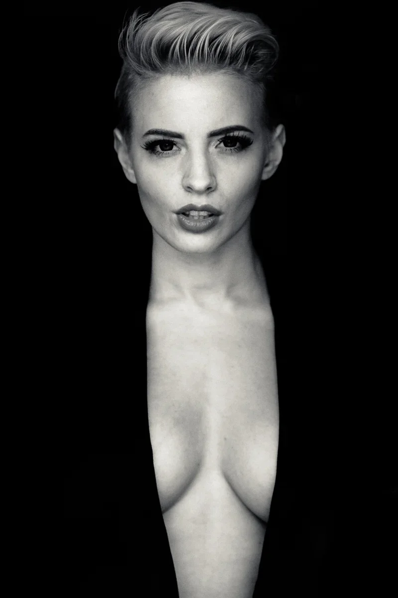 Photo