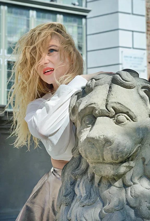 Bardzo fotogeniczna para 😃😍🦁👱‍♀️🌹