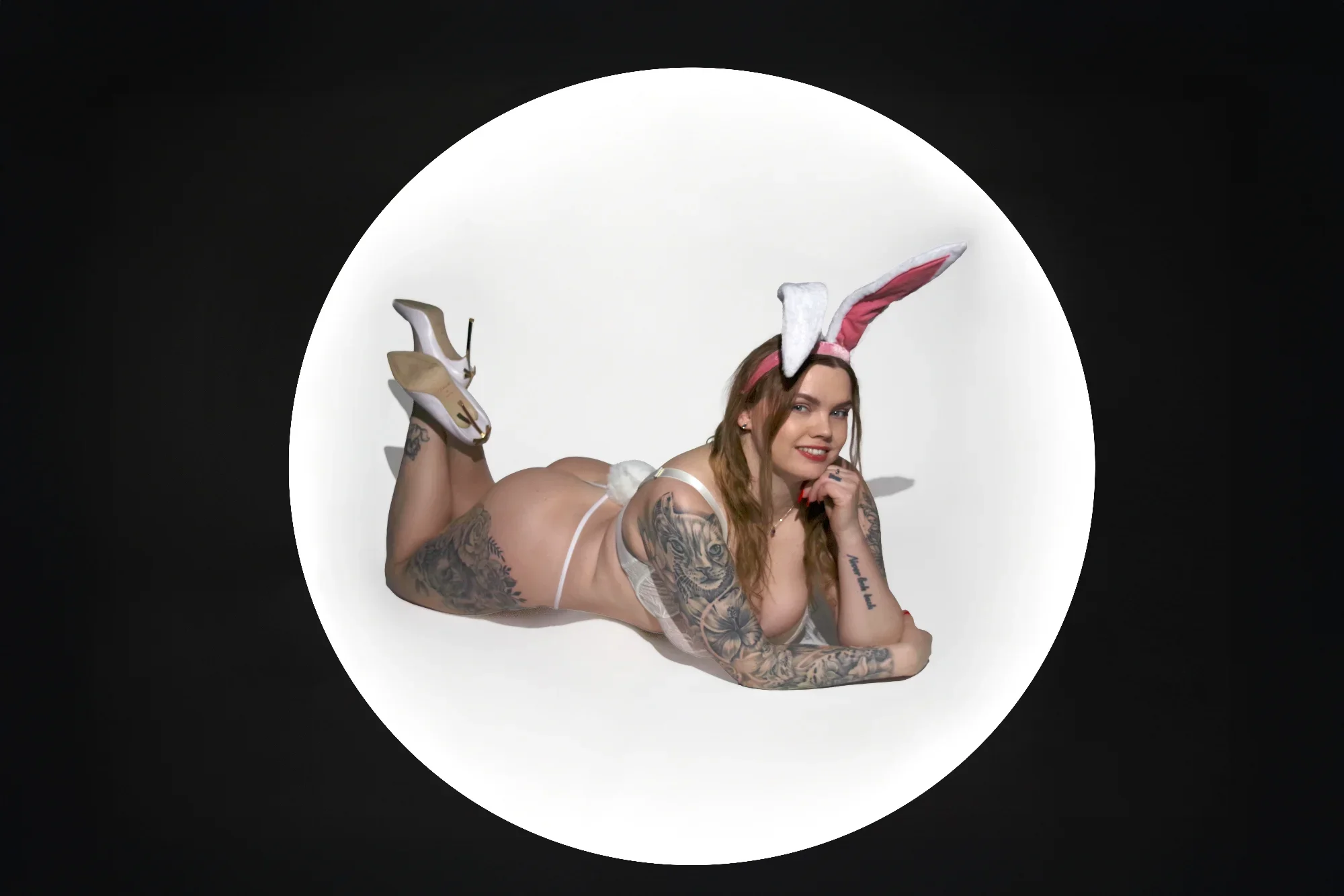 https://onlyfans.com/ania_photomodel